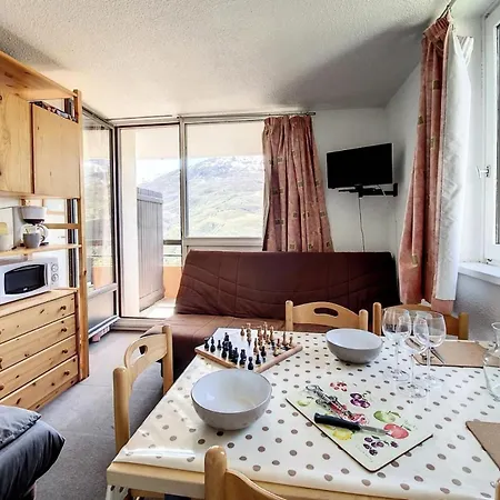Median - Pour 4 Personnes 244 Apartment